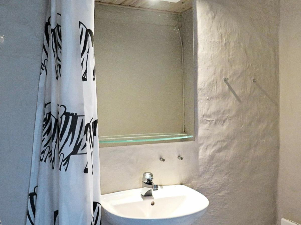 4 Person Holiday Home In Lemvig Транс Номер фото
